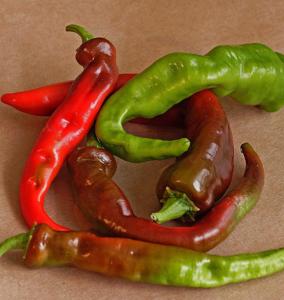 ground cayenne pepper powder in bowl

