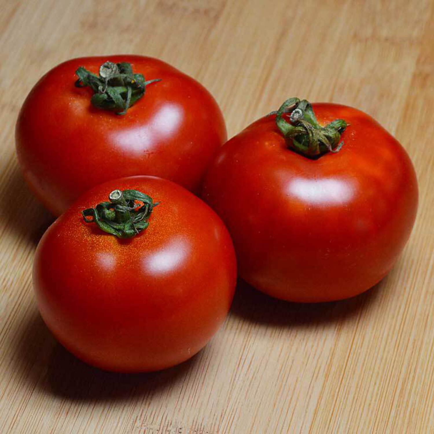 Red Racer Hybrid Tomato Seeds – Heirloom, Non-GMO, High Germination Organic Garden Seeds