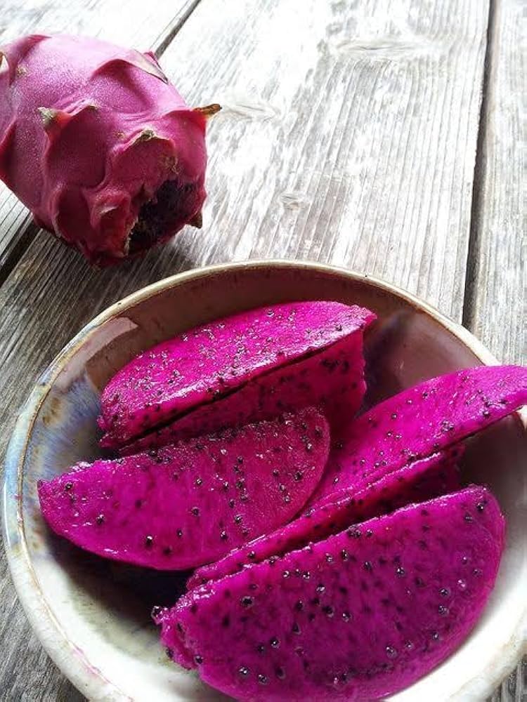 Sky blue Pitaya seeds (Hylocereus spp.) for planting in home garden
