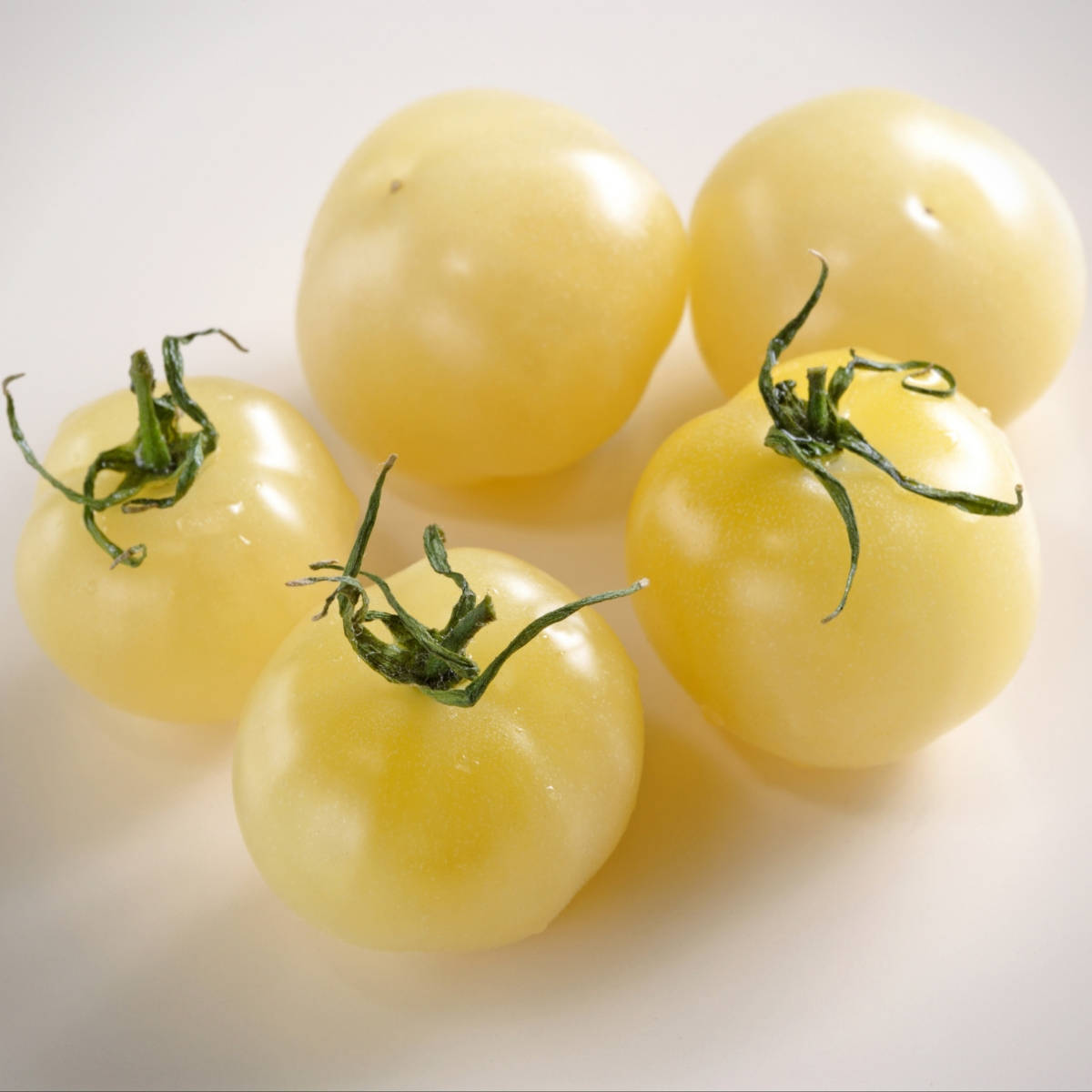 White Cherry Tomato Seeds