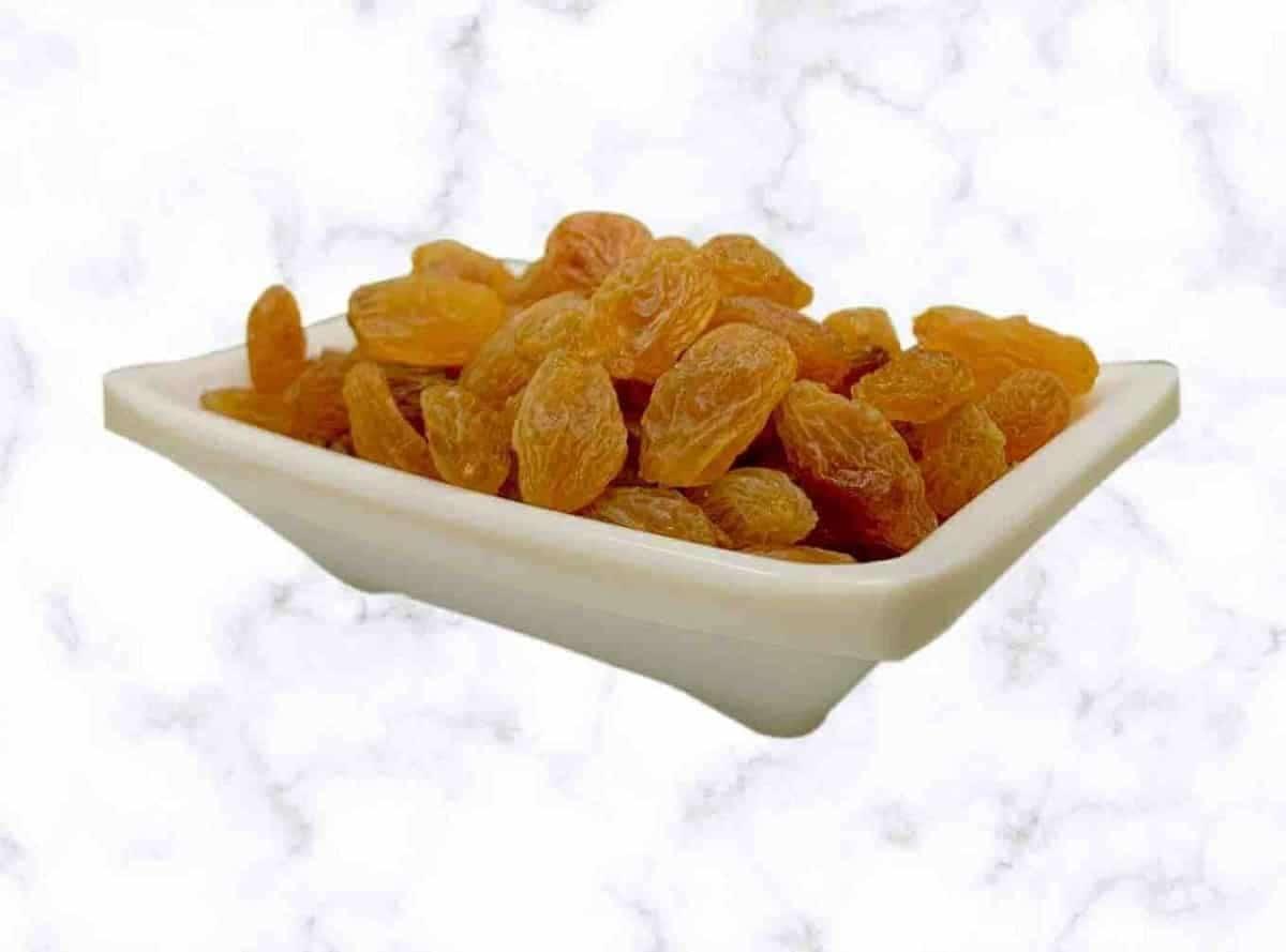 Golden Raisins (Vitis vinifera)