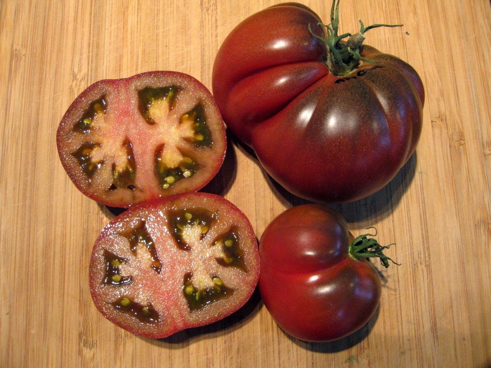 Chocolate Cherry tomato seeds – heirloom variety with sweet dark fruits - Dharaseeds