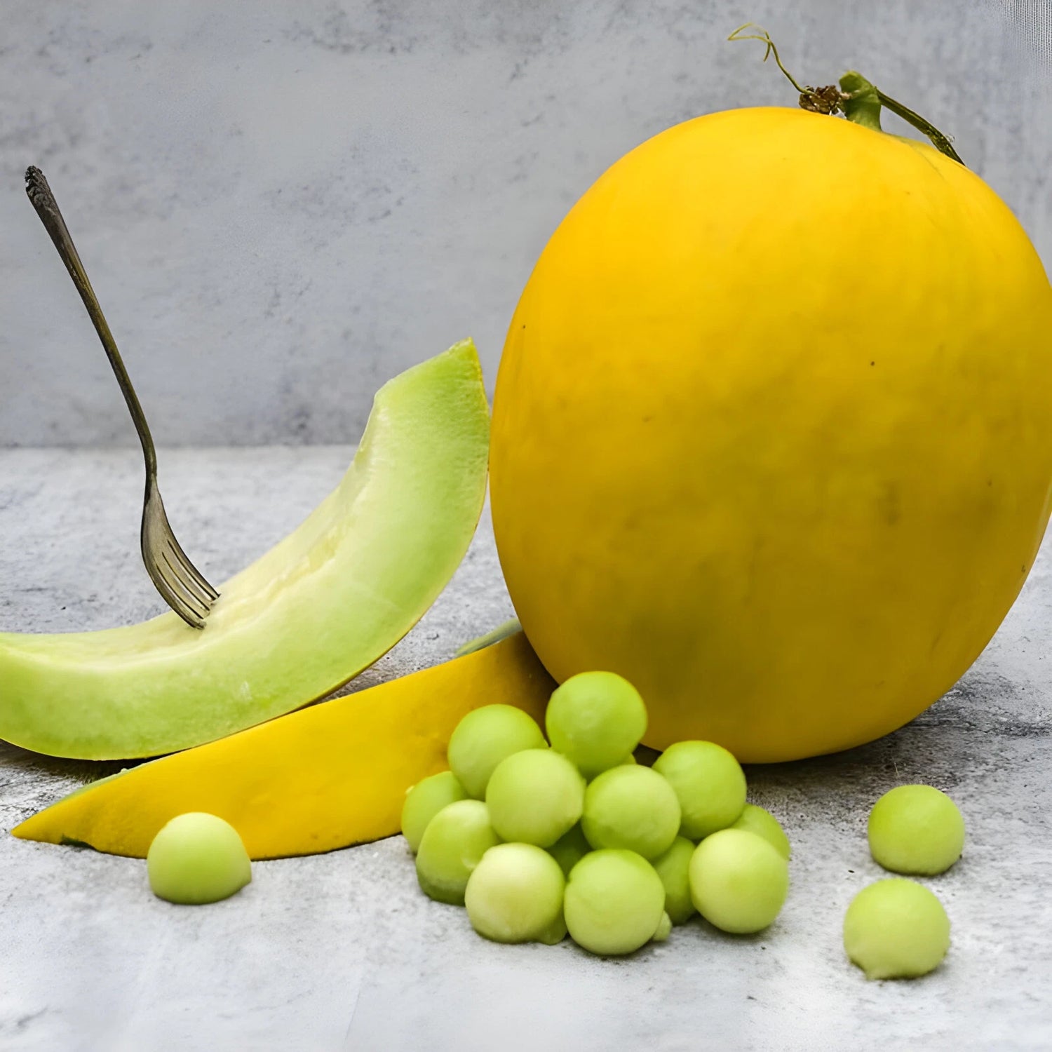 Golden Honeymoon Melon Seeds - Super Sweet - Yellow Rind Green Flesh – Heirloom, Non-GMO, High Germination Organic Garden Seeds