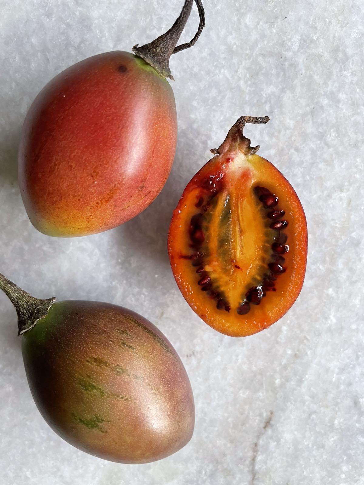 Tamarillo – The Tangy and Colorful Fruit for Bold Flavors